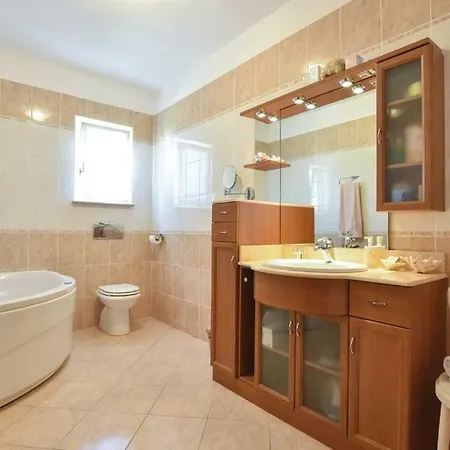 Petranic Lägenhet Supetar