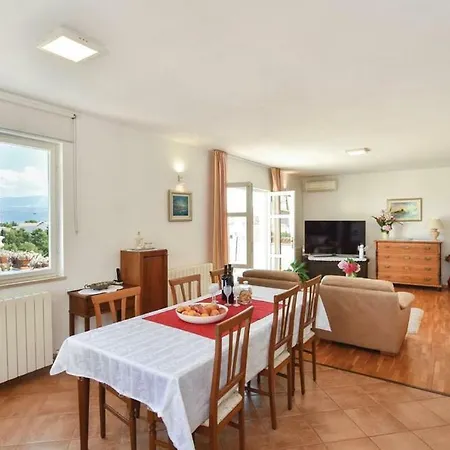 Petranic Apartment *