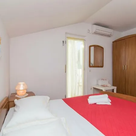 Petranic Apartment