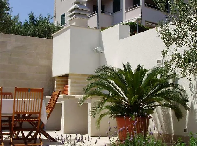 Petranic Appartement *