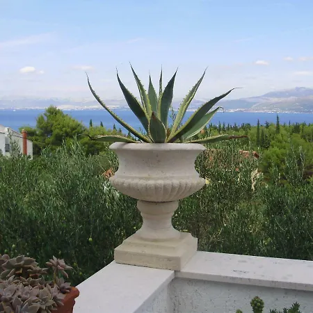 アパート Petranic スペタル