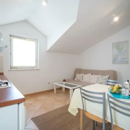 Petranic アパート スペタル